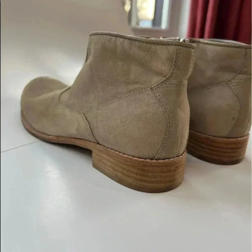 Dolce Vita Booties